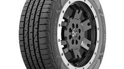 goodyear-wrangler-steadfast-ht-angled-20221208