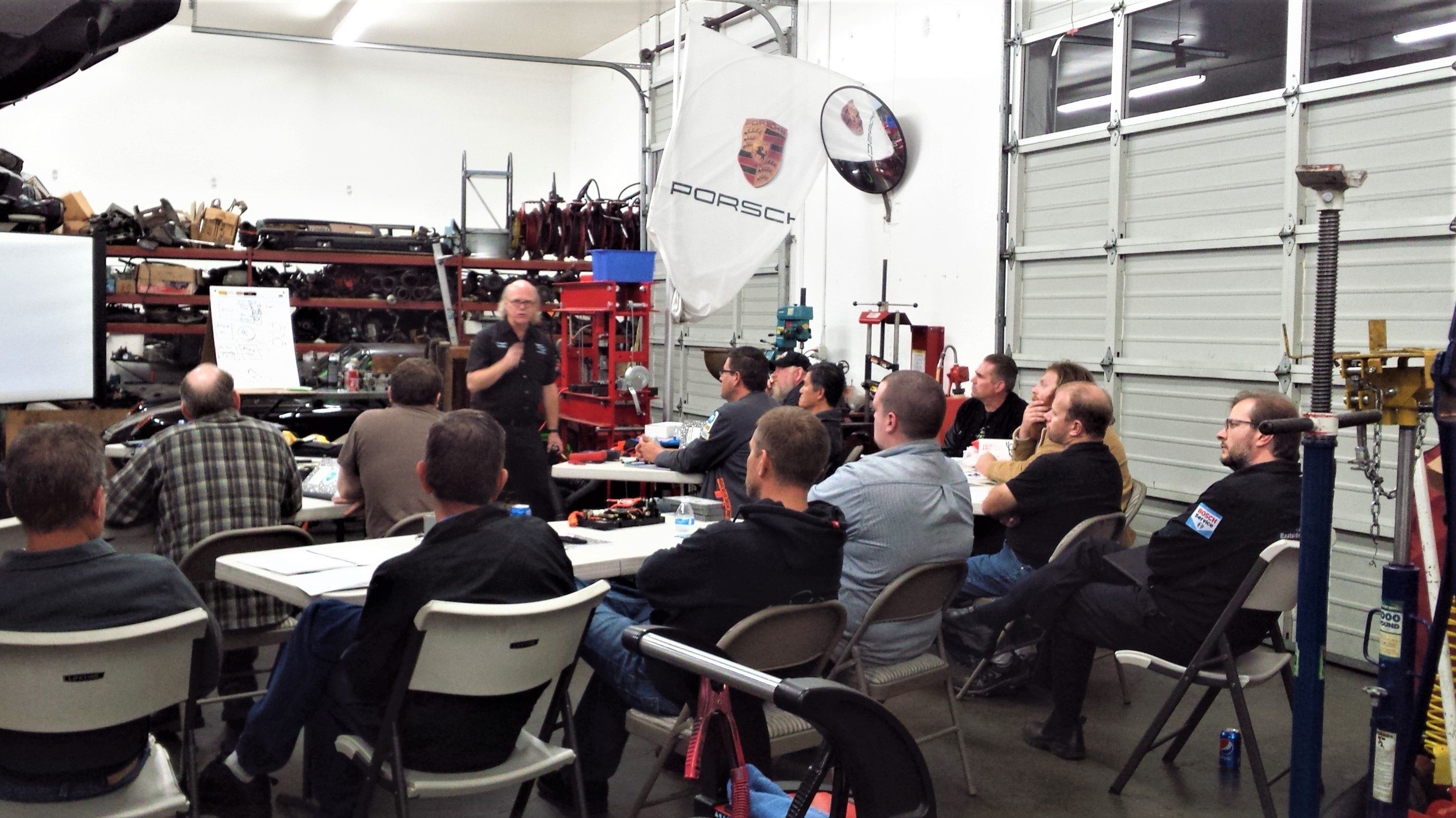 1672943933383 Classroad