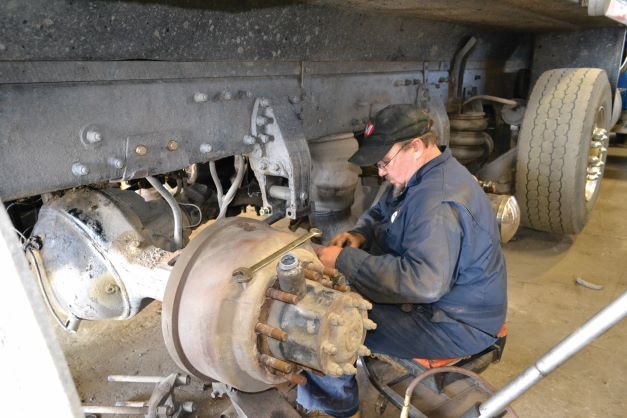 1672945279243 Mccarthytruckservicepic