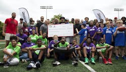 1672948421390 Bridgestoneandteuwithclubkidsin2021 1672948421390 Bridgestoneandteuwithclubkidsin2021