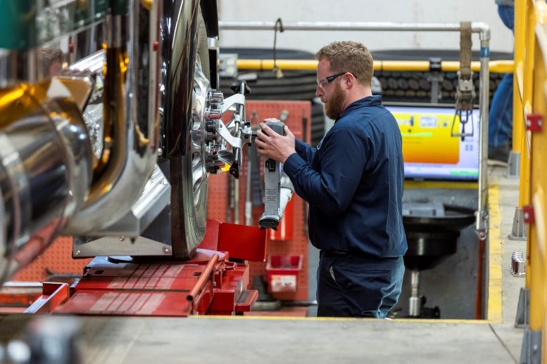 1672948474664 Truckalignmentresized