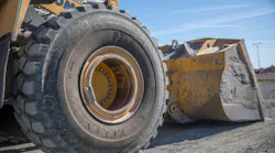 Titan-OTR_scraper-tire-resized