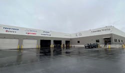 1672949000305 Eastbay 1672949000305 Eastbay