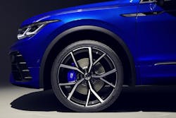 1672949175722 Photohankookventusoriginalequipmenttiresfittedonthevwgolfgtigolfrandtiguanr 1672949175722 Photohankookventusoriginalequipmenttiresfittedonthevwgolfgtigolfrandtiguanr