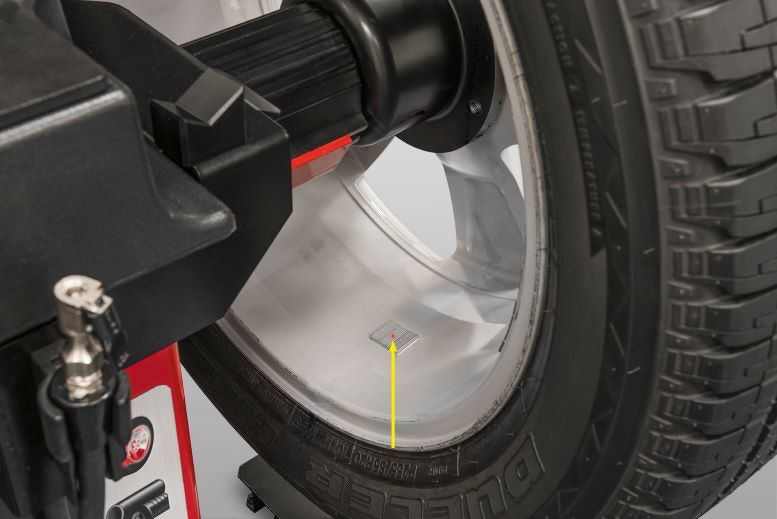 Hunter Unveils Wheel Weight Placement Technology Modern Tire Dealer