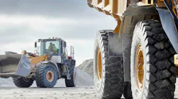 0222_MTD_CTD_OTR_tire_market_overview_BKT_photo