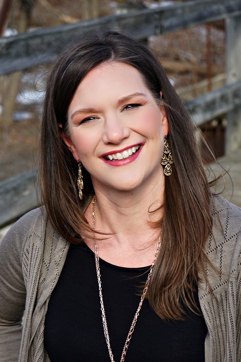 1672952437200 Heatherrowlandweb