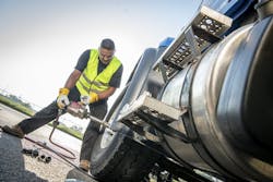 1673018275083 Bestoneofindytrucktireserviceweb 1673018275083 Bestoneofindytrucktireserviceweb