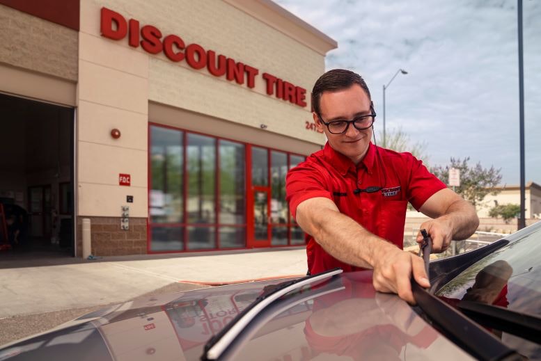 Discount Tire Is Selling and Installing Windshield Wiper Blades