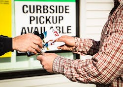 1673020472011 Viptiresandservicecurbsidepickupkeyexchangewithcustomer 1673020472011 Viptiresandservicecurbsidepickupkeyexchangewithcustomer