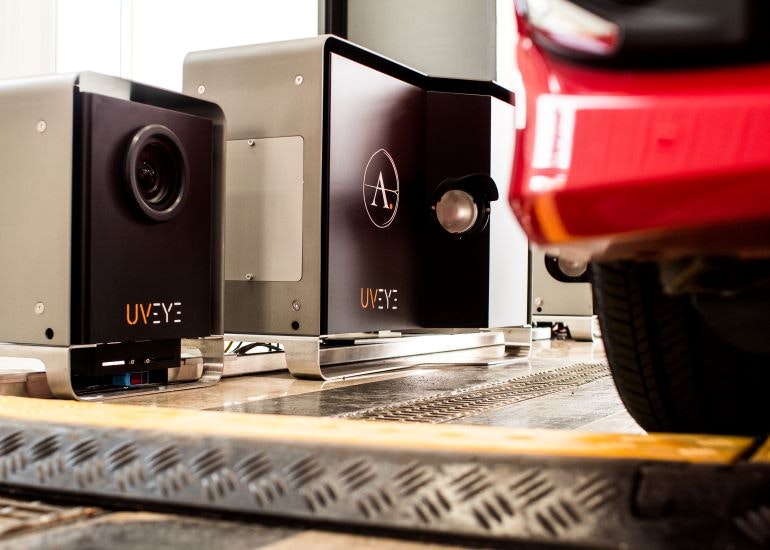 1673021371635 Uveye1