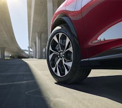 1673021781047 1120 Mtd Ford Mustang Mache Tire Pic 1673021781047 1120 Mtd Ford Mustang Mache Tire Pic