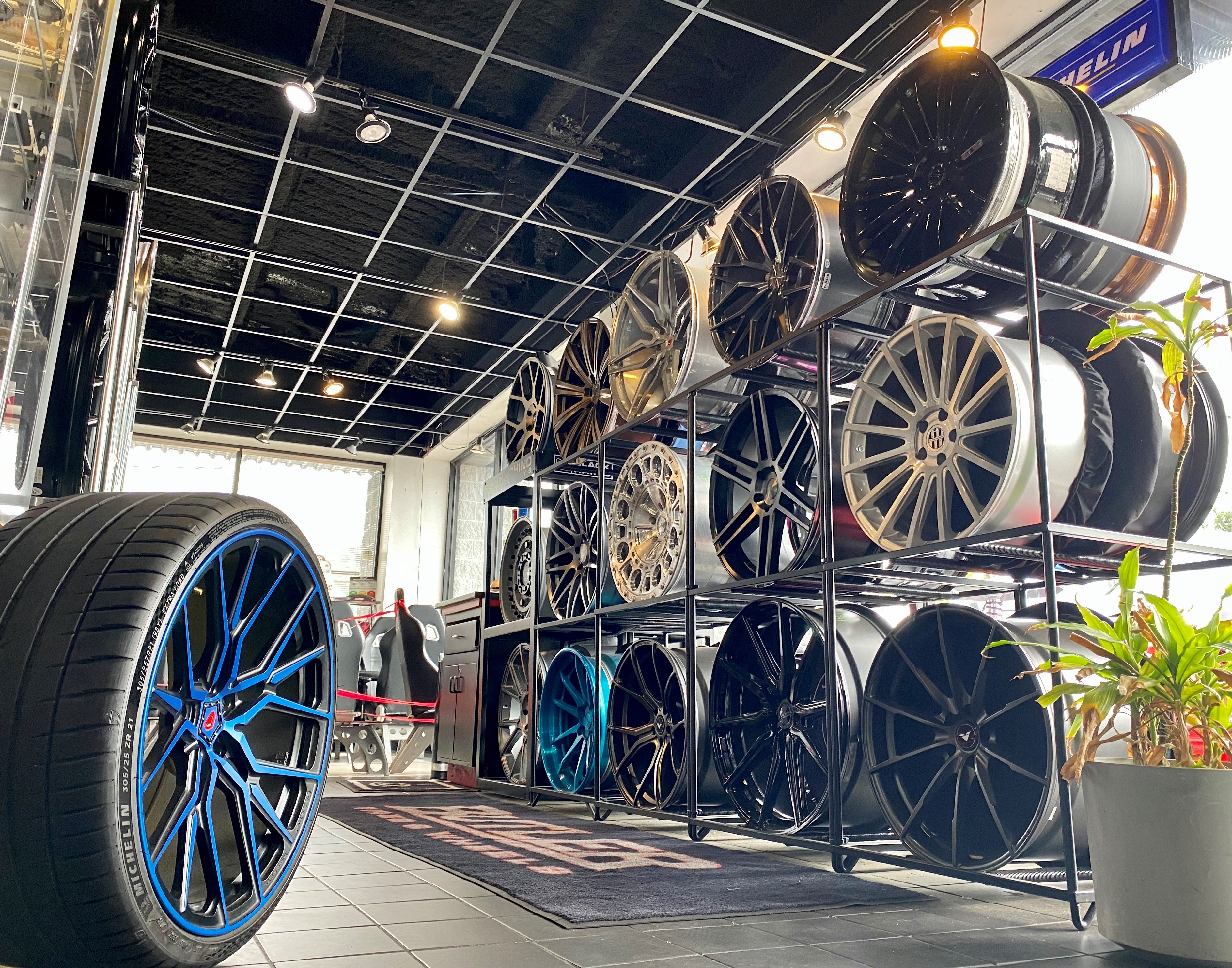 1673023176699 Sellinghighendproductsinadownmarketbutlercaterstobigwants