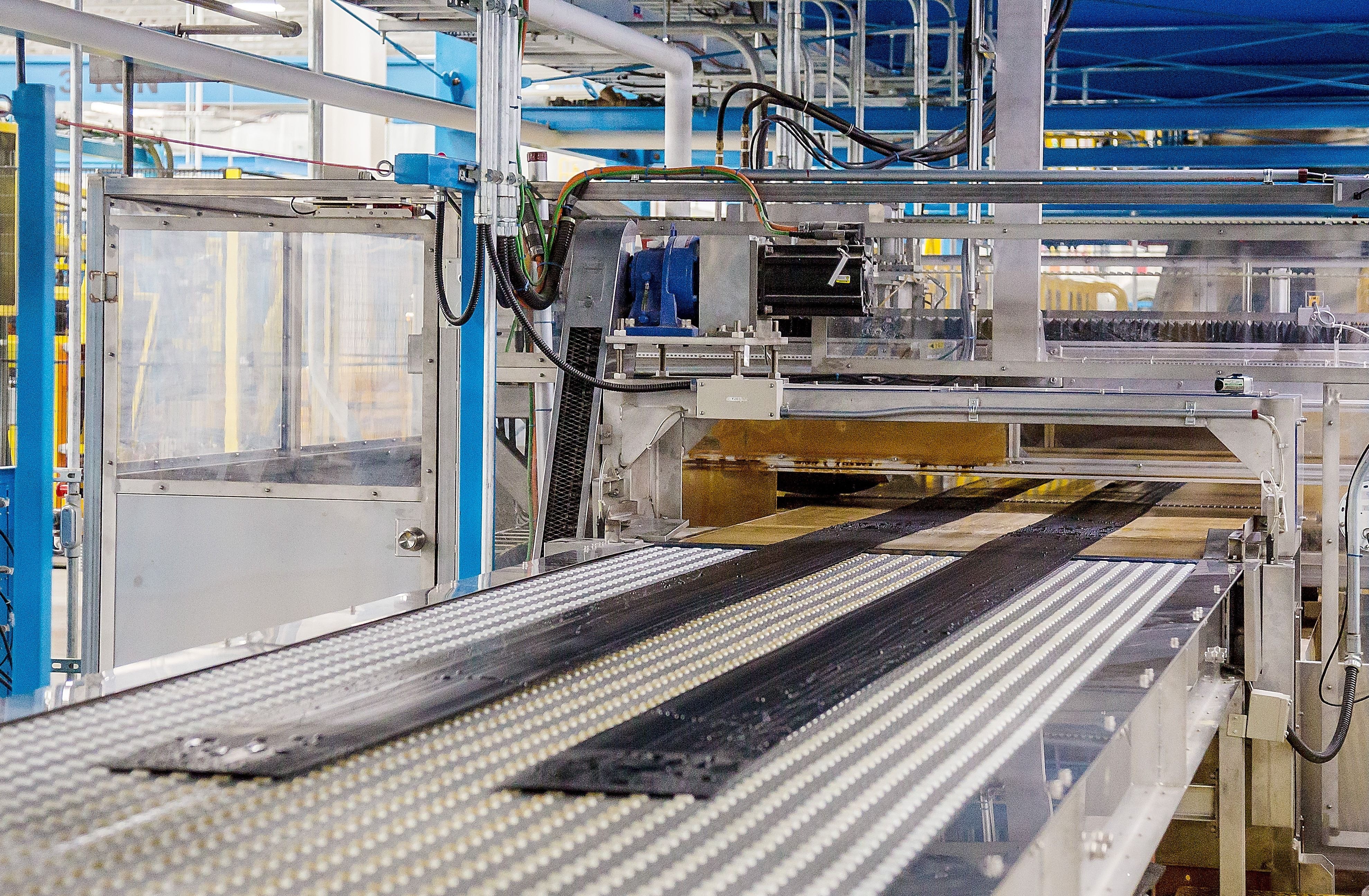 bridgestone-tire-production-down-33-in-first-half-of-2020