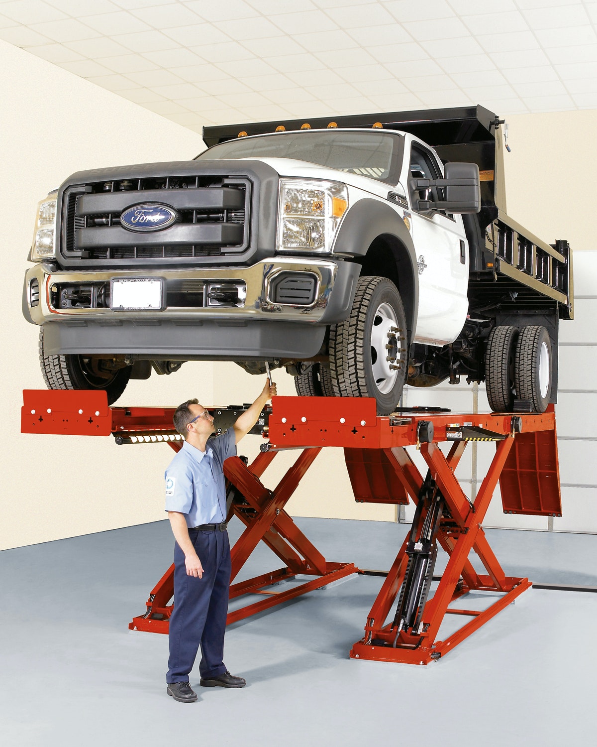 1673035123615 Hunterintroducesrx16scissorlift