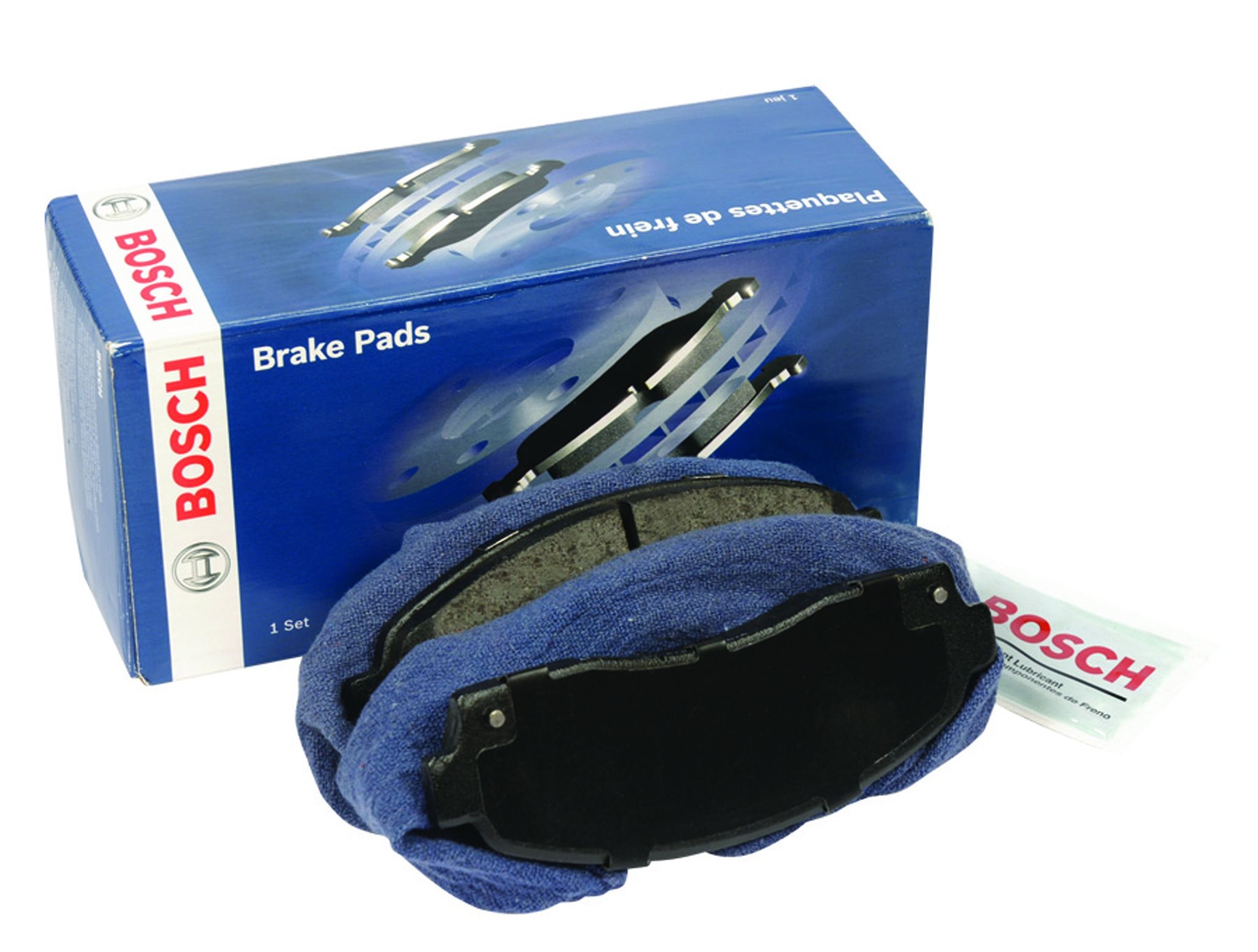 1673039984450 Boschbluebrakepadshaveprotectivetowelwrapping