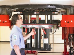 1673040350026 Hunterswingarmjacks 1673040350026 Hunterswingarmjacks