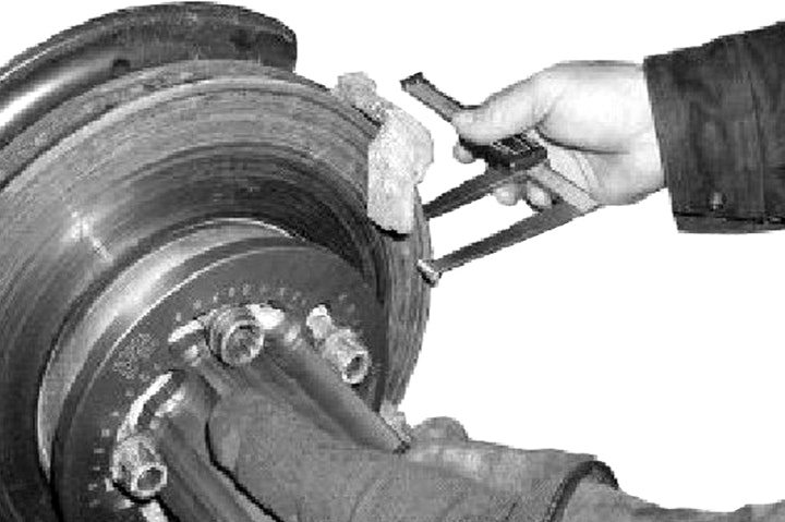 1673040693633 Putthebrakesonvwvibration