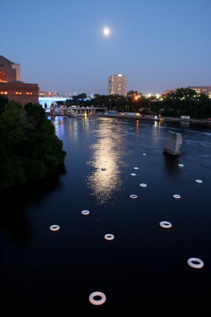 1673042899034 Countrywidehonorsi35bridgecollapsevictims