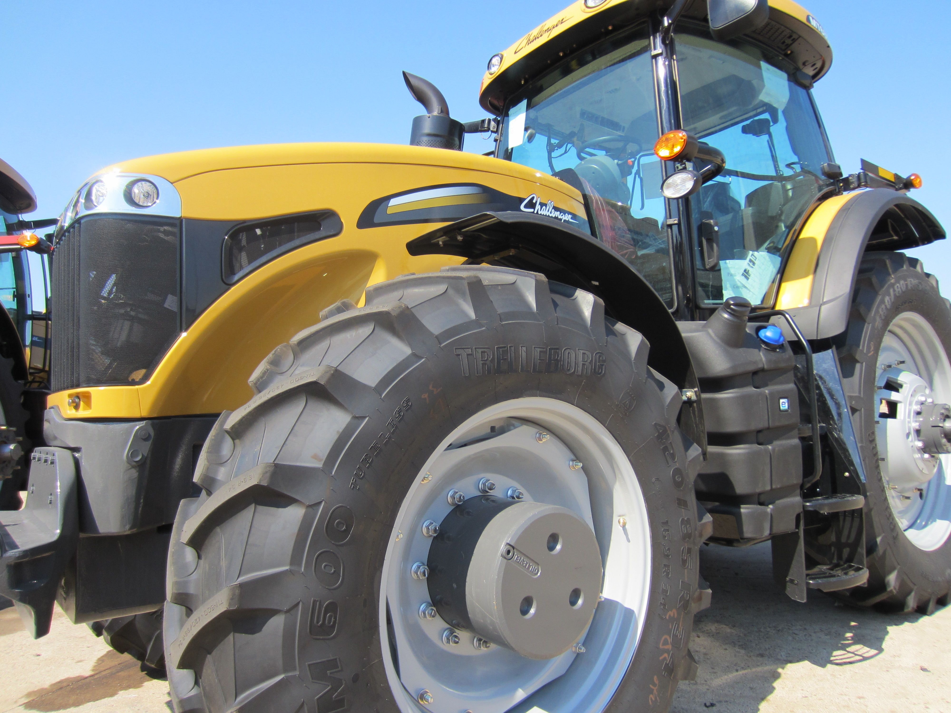1673043051891 Tractorpowertrelleborgchallengerteamup