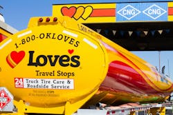 love-s-opens-1st-cng-class-8-truck-fueling-facility