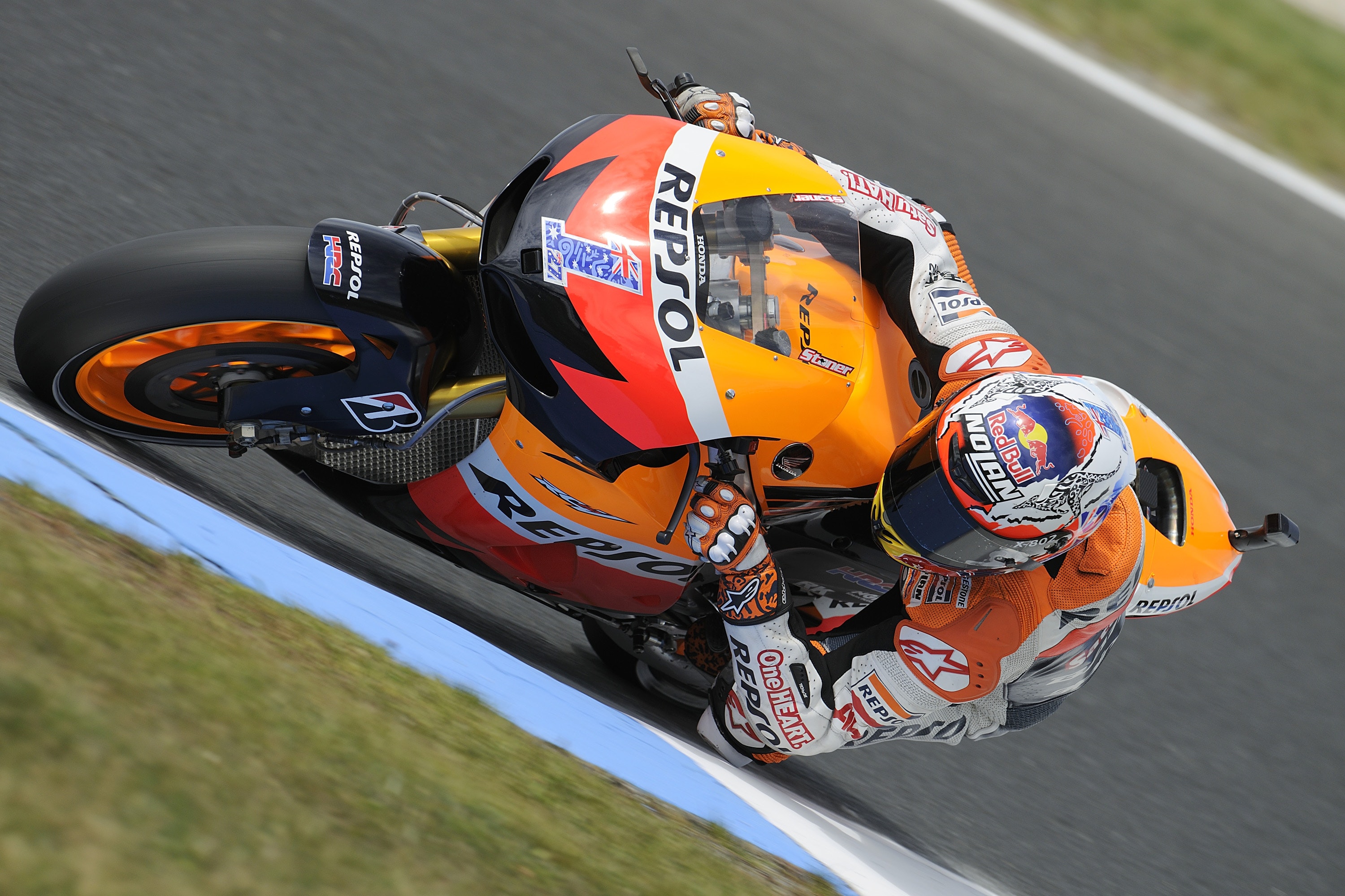 1673043778468 Stoneronrecordpaceonfirstdayatphillipisland