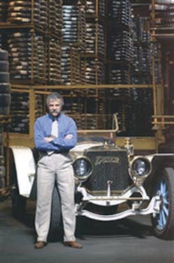 1673044372461 Likefatherlikesoncokersdriveontraditionofgivingback 1673044372461 Likefatherlikesoncokersdriveontraditionofgivingback