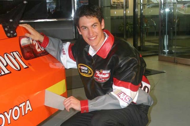 logano-is-youngest-winner-of-the-raybestos-rookie-award