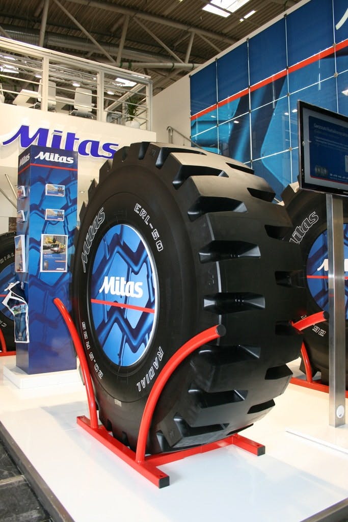 new-mitas-erl-50-radial-mining-loader-dozer-tire