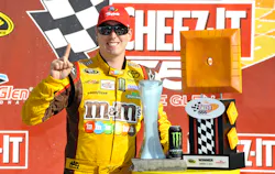 1673049223248 Kylebuschwinsatwatkinsglenwithraybestosbrakes 1673049223248 Kylebuschwinsatwatkinsglenwithraybestosbrakes