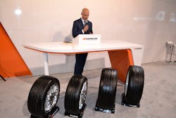 1673050071791 Semashowdaytwo4countem4newhankooktires 1673050071791 Semashowdaytwo4countem4newhankooktires