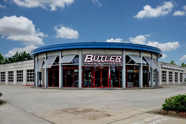 1673274020226 Theultimateuhptiredealer