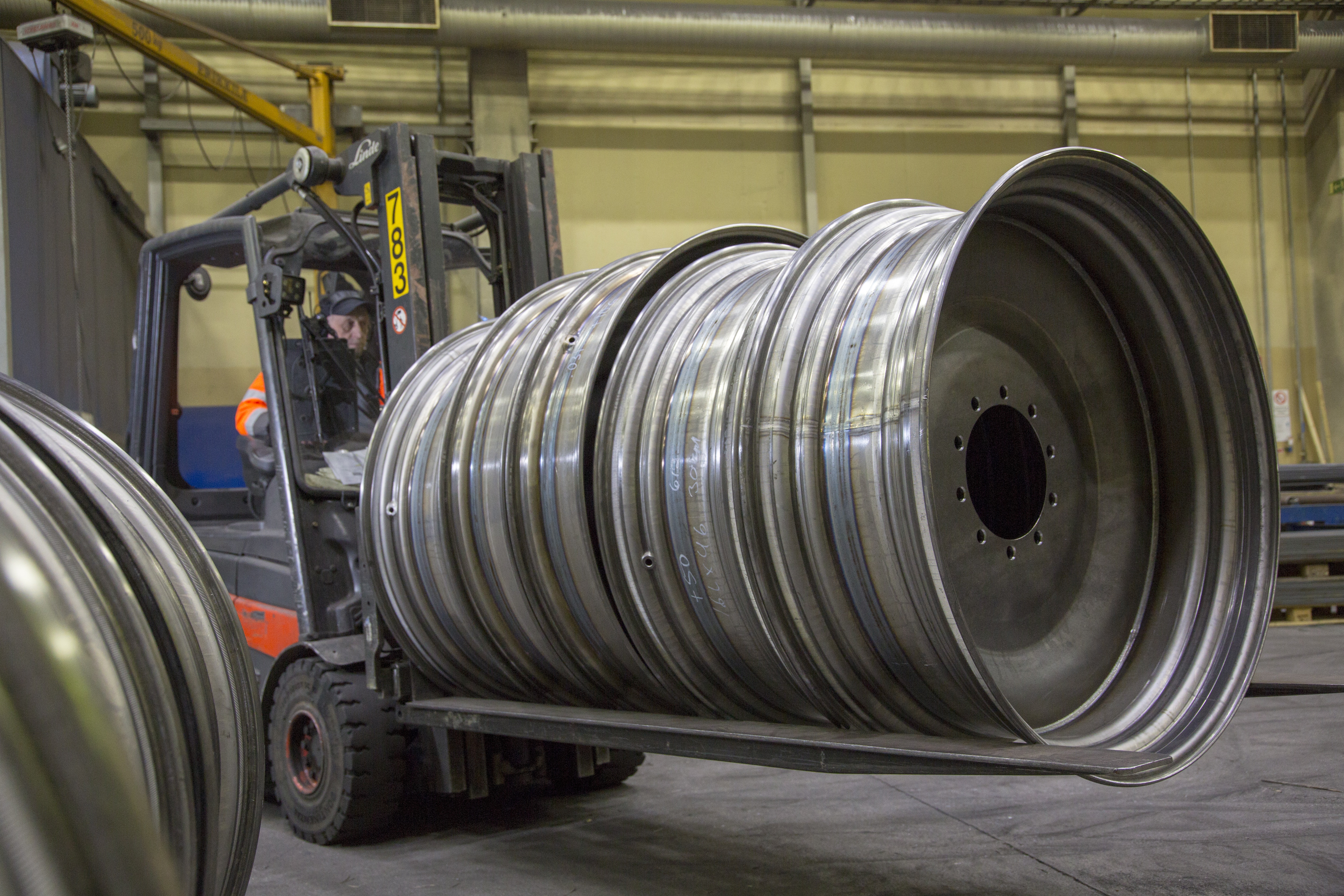 1673279407732 Nokianbuysheavyequipmentwheelcompany