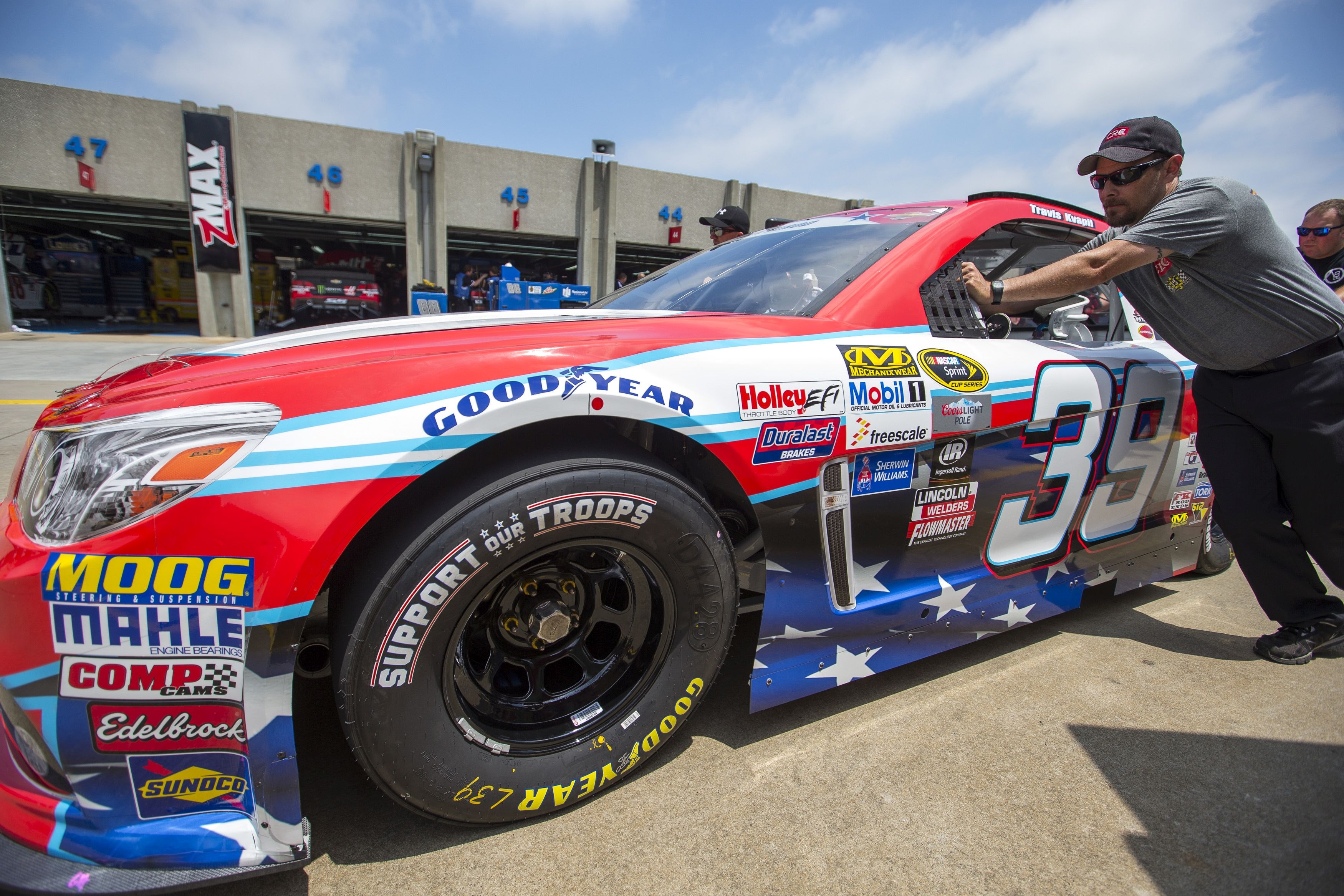 1673281999130 Goodyearsupportstroopswithbrandedtires