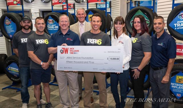 Jack Williams Tire Supports Ryan’s Run for Fifth Year 20151015