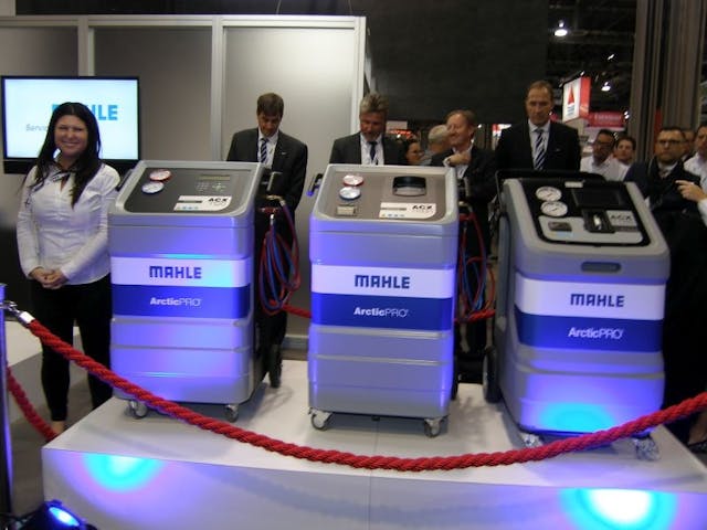 2015-aapex-mahle-expands-a-c-service-equipment-line