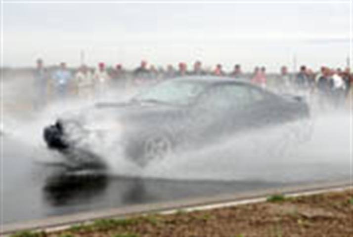 1673283865306 Slipperywhenwet