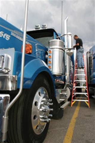 1673284047882 Sellingfromthesamesideofthedesk