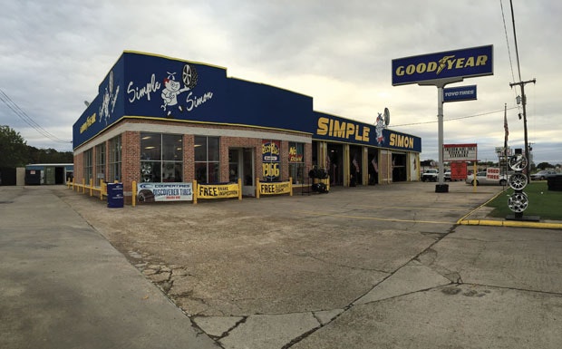 Simon Keeps it Simple in Baton Rouge ‘I Regret That I Only Have One