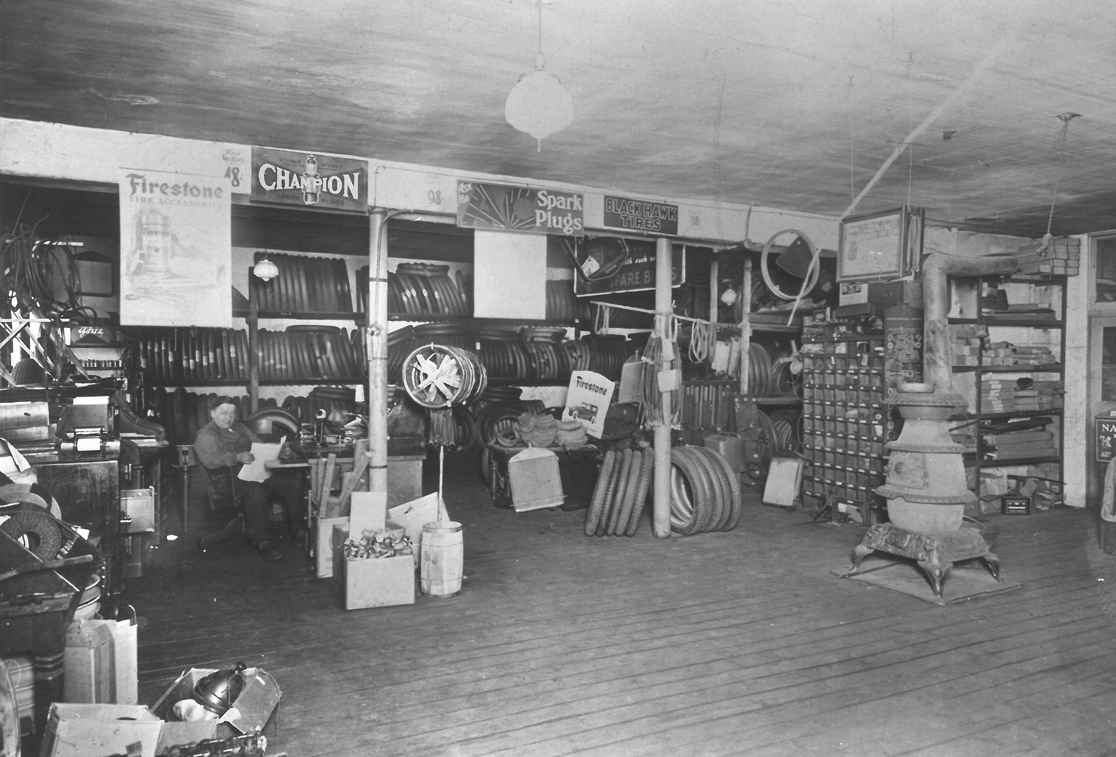 1673301100915 100ormoreyearssellingtires