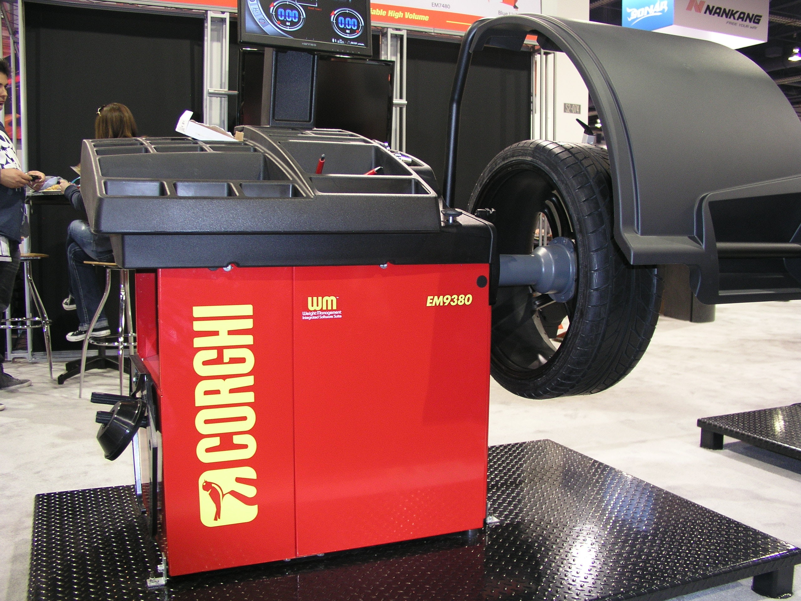 1673304530352 Corghiusapremierswheelbalancertirechanger