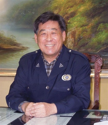 1673319180084 Triangletyreschairmandingdiesat69