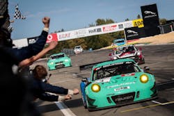 1673319573534 Historicdoublewinfalkenporscheandbmwfinish12 1673319573534 Historicdoublewinfalkenporscheandbmwfinish12