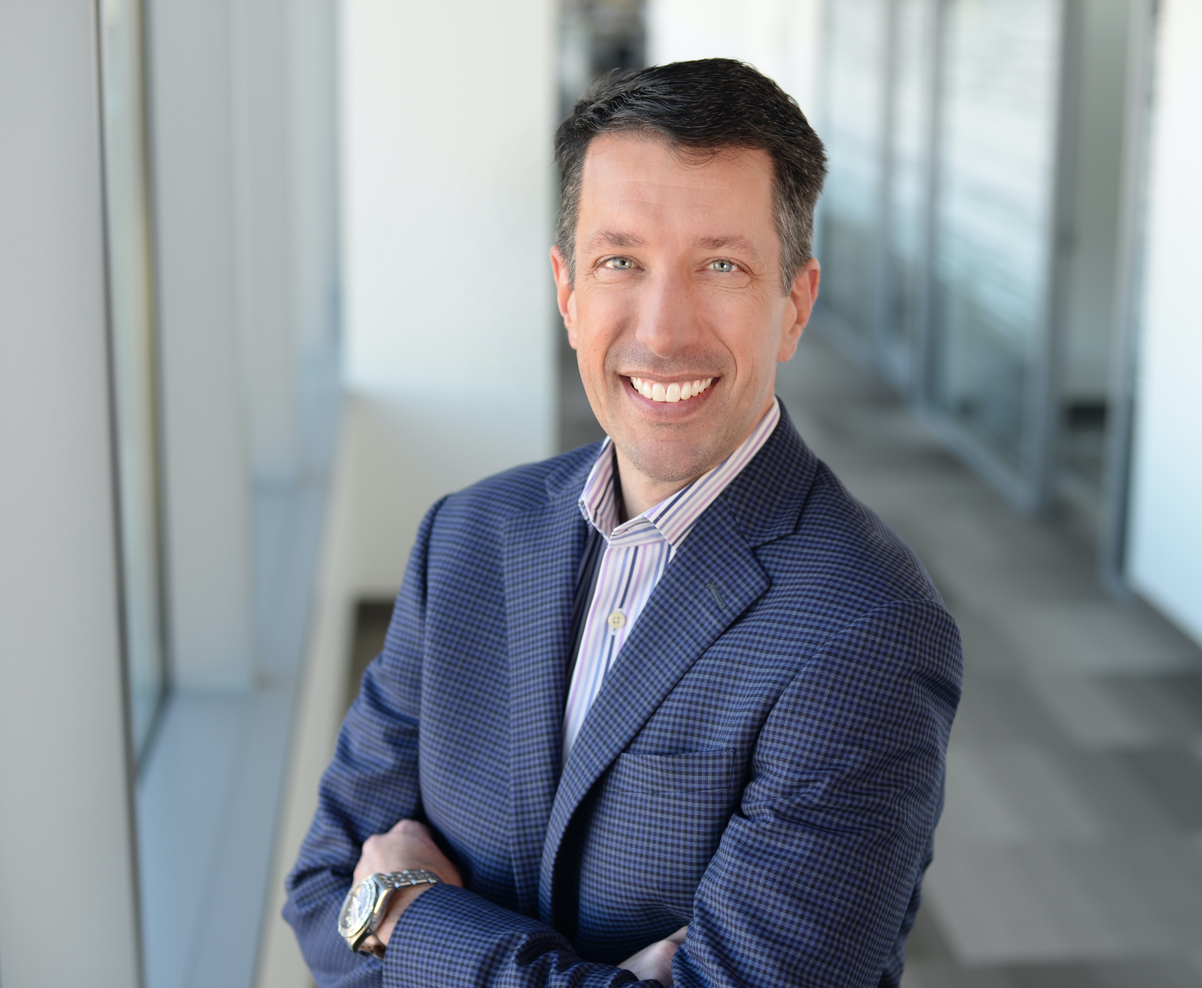 1673320284021 Scottrogerstakesoverconsumertiresalesatgoodyear