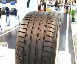 new-delinte-tires-get-special-treatment-in-the-sentury-tire-usa-booth