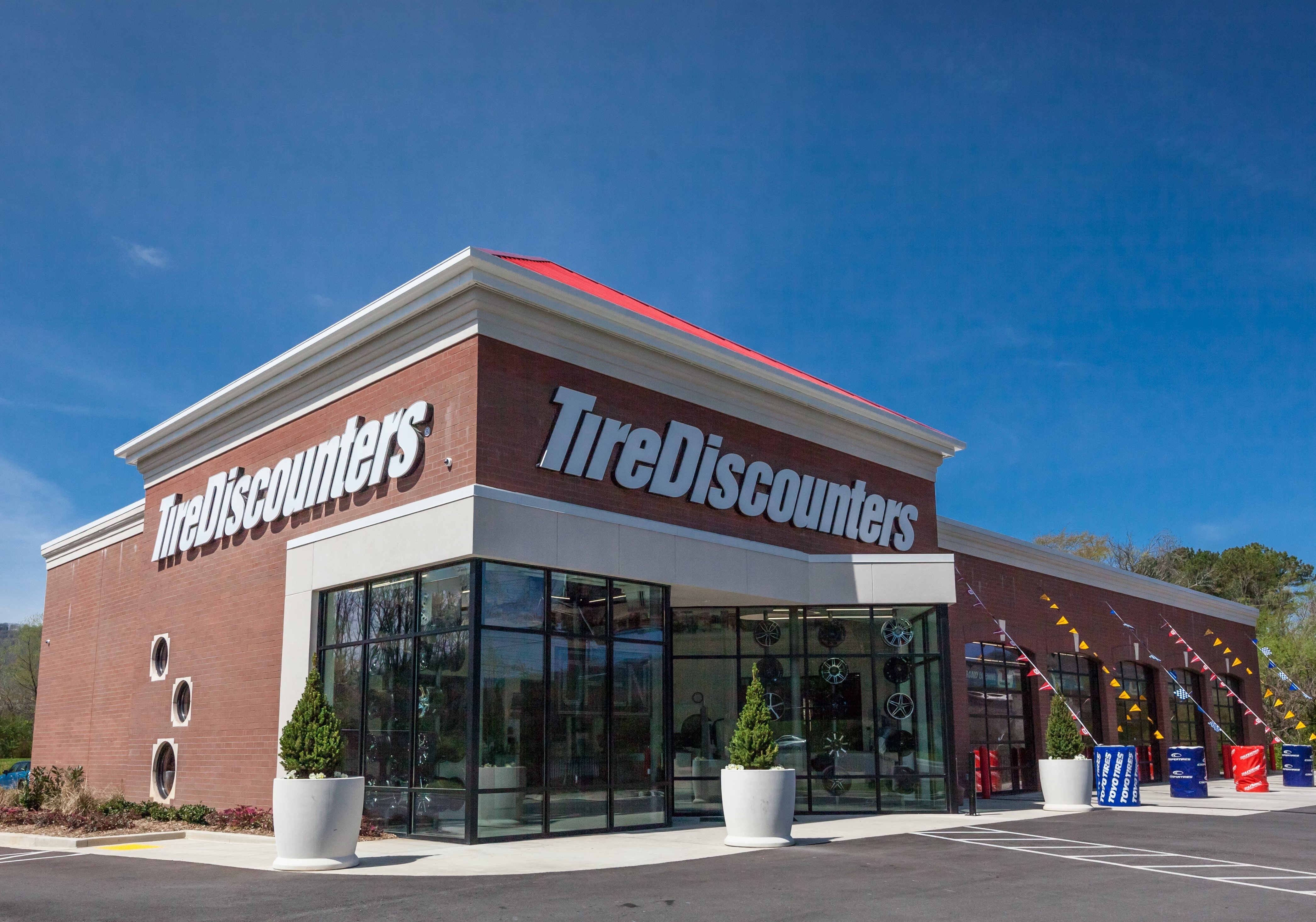 1673321112644 Tirediscountersexpandsinnorthernalabama