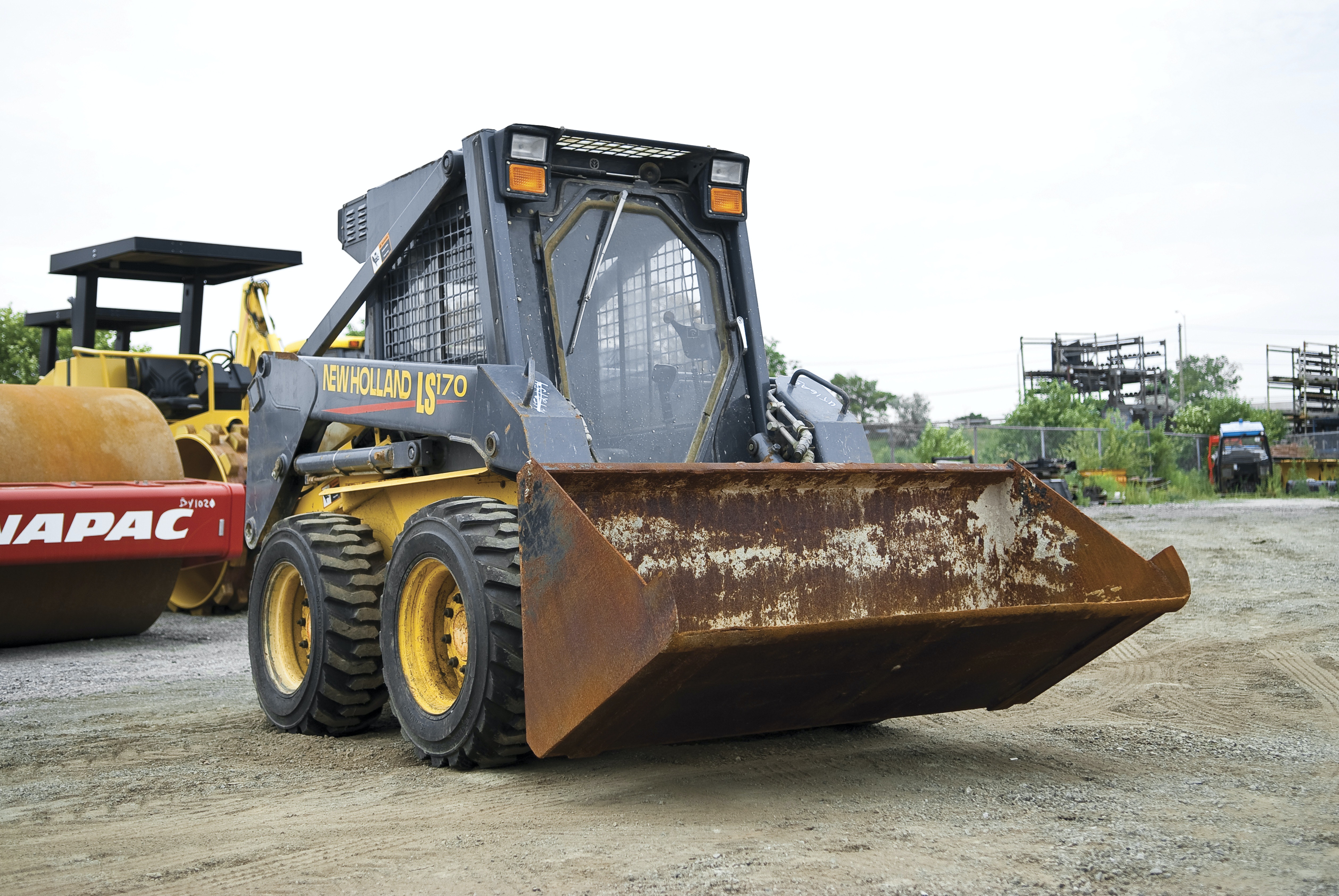 1673361284737 Skidsteertreadpatternsgofromallpurposetopurposebuilt