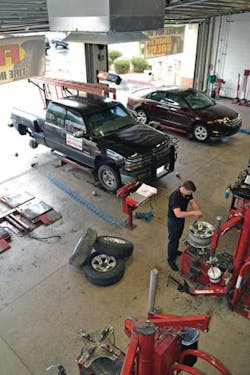 discount-tire-gives-its-customers-the-tools-to-buy