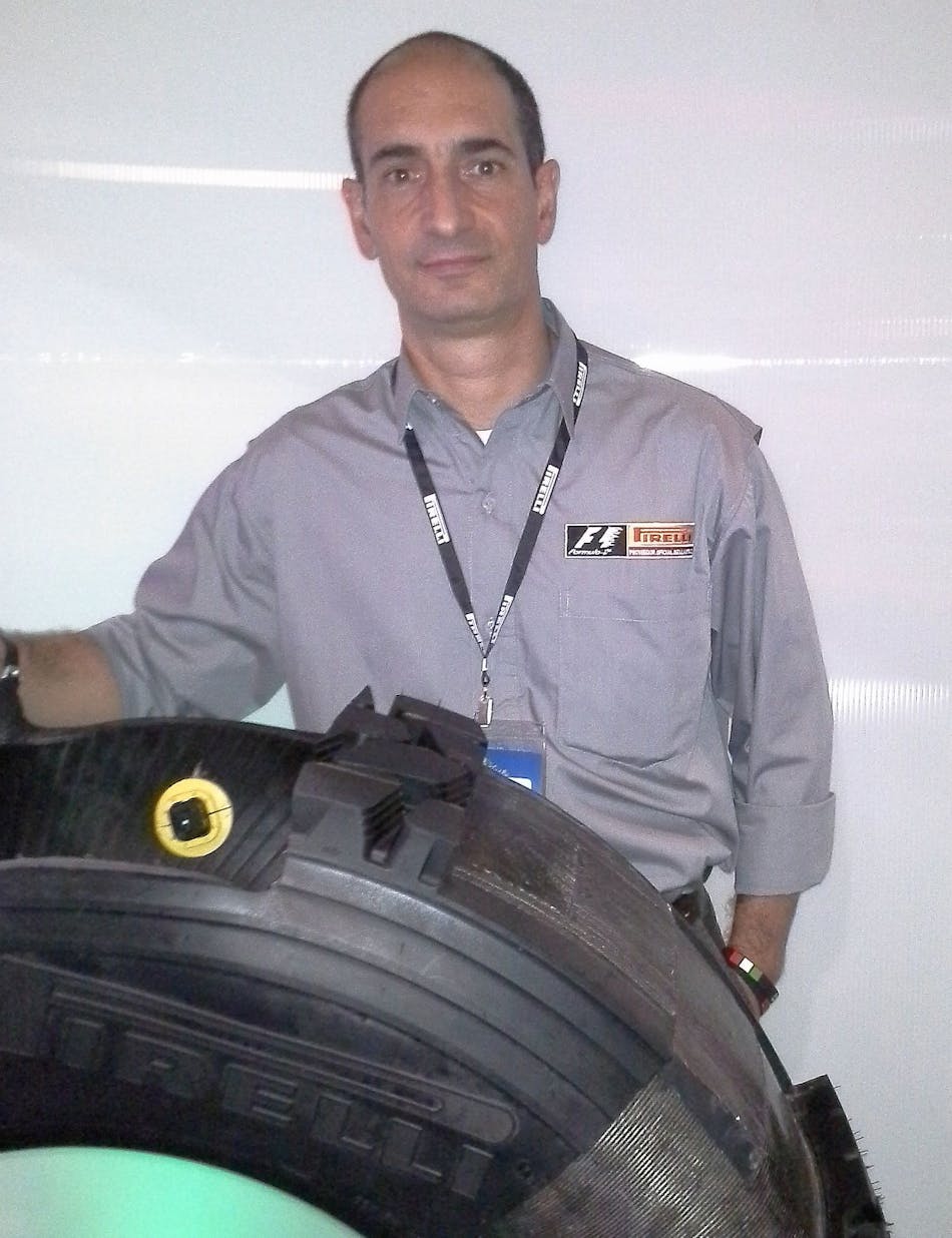 pirelli-introduces-the-01-series-truck-tire