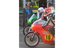 1673364450963 Hookedonclassicstoproadracerscompetinginclassicttonavontires 1673364450963 Hookedonclassicstoproadracerscompetinginclassicttonavontires